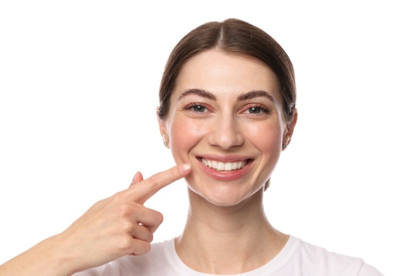 How Smoking And Tobacco Use Can Affect Your Teeth Whitening Treatment